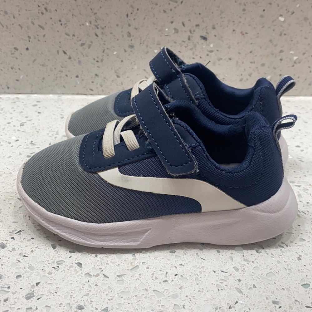 Toddler sneaker